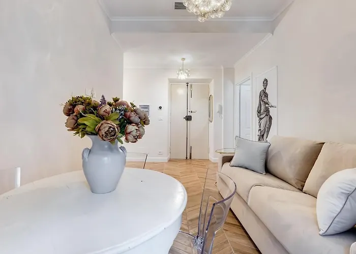 Apartment Vatican Design - New!