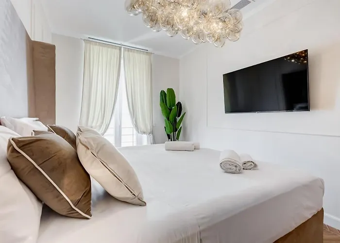 Vatican Design - New! Apartment